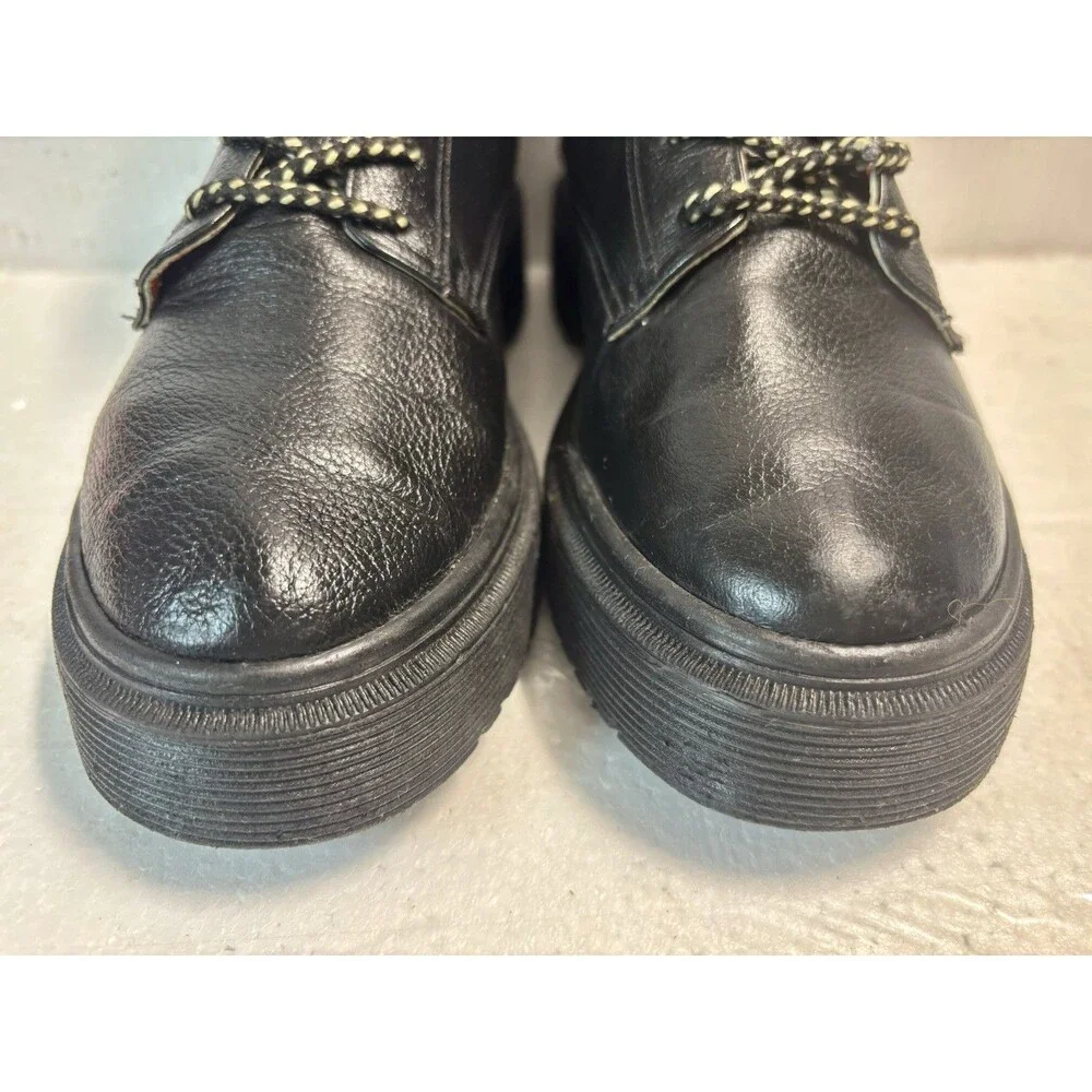 Karen Ruz Combat  Boots Grunge Style  Y2K. Size 7